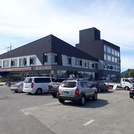 Tongyeong Bridge Hotel Exterior photo